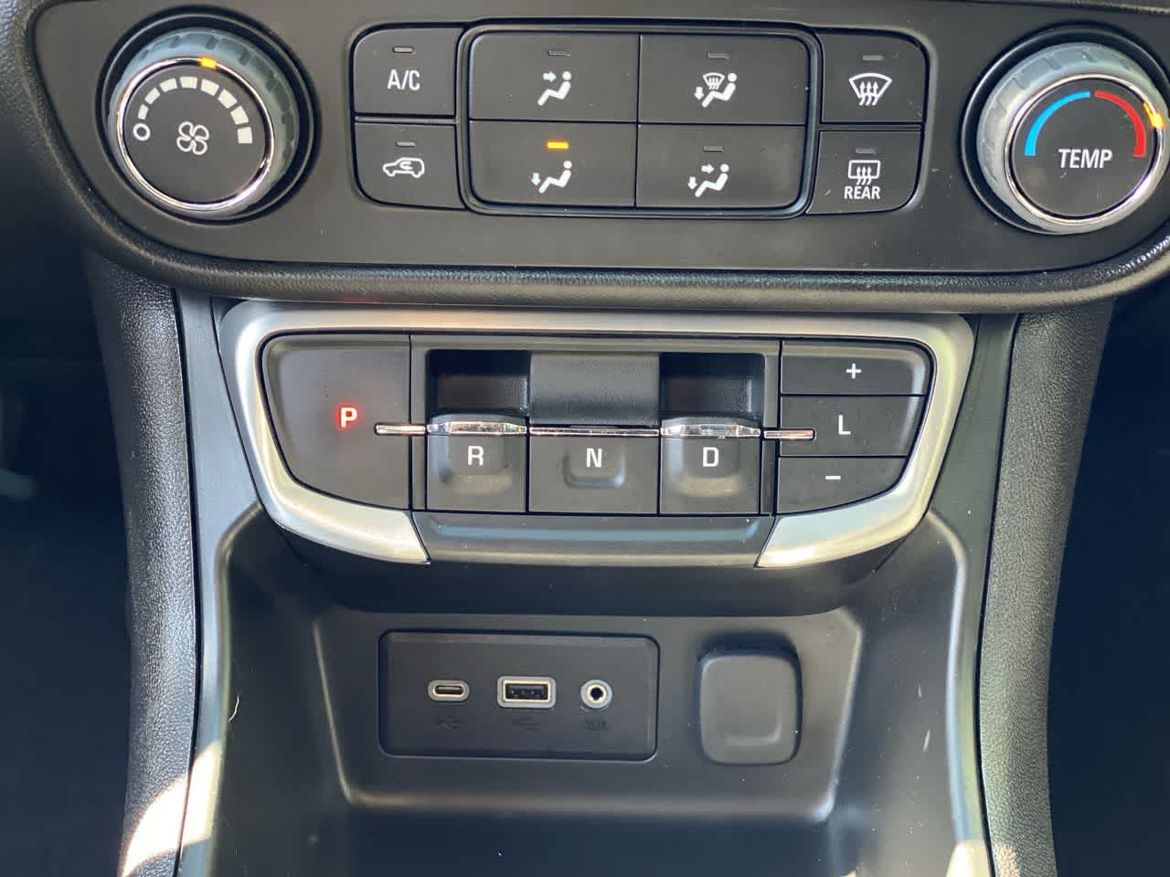 Thumbnail: 2022 GMC Terrain - 26