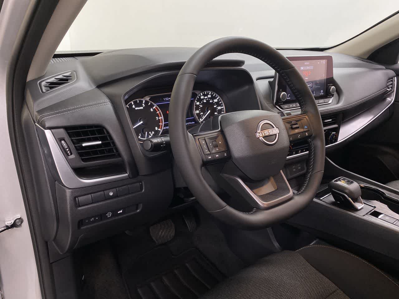 Thumbnail: 2025 Nissan Rogue - 2