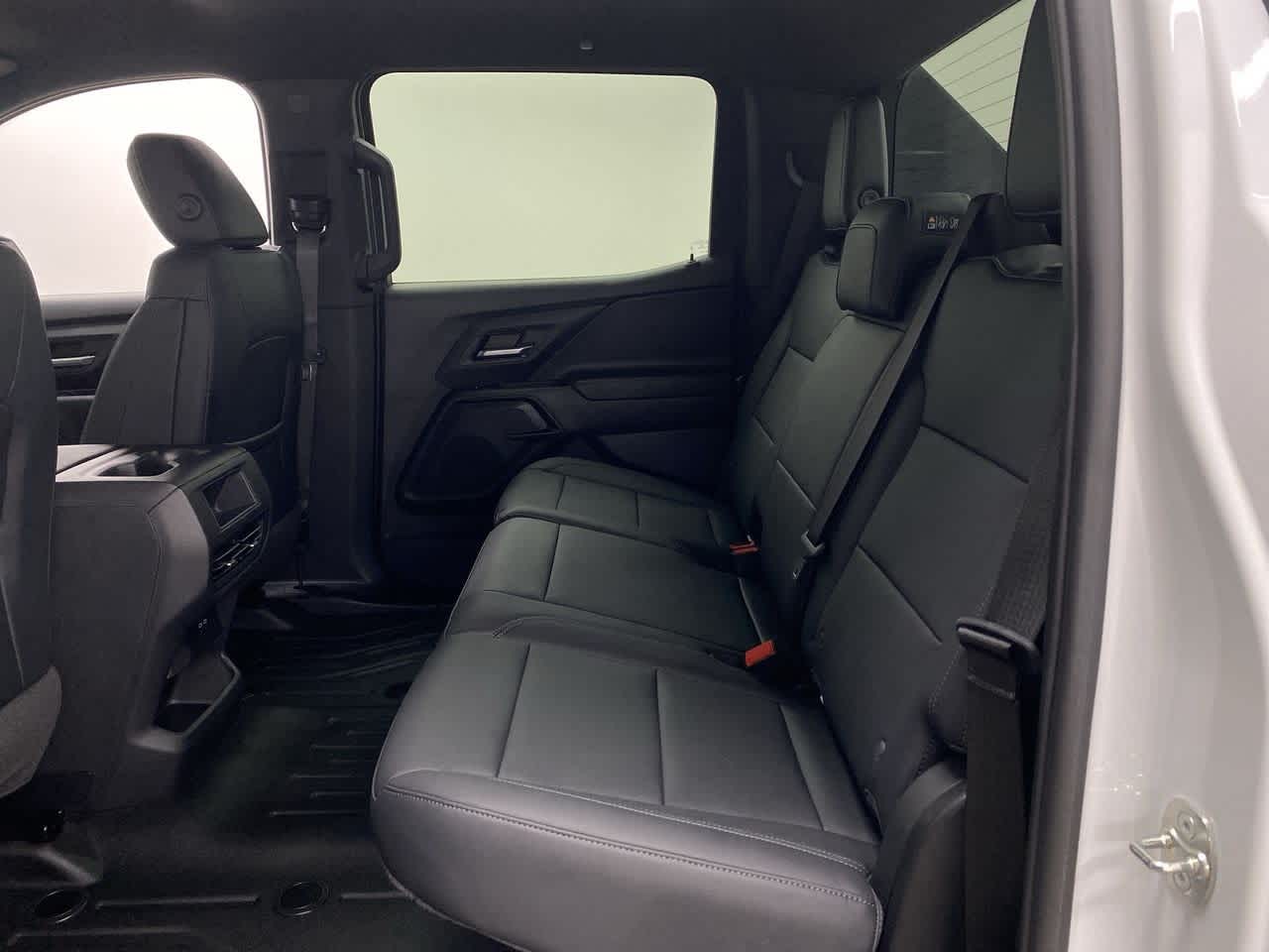 Thumbnail: 2024 Chevrolet Silverado EV - 16