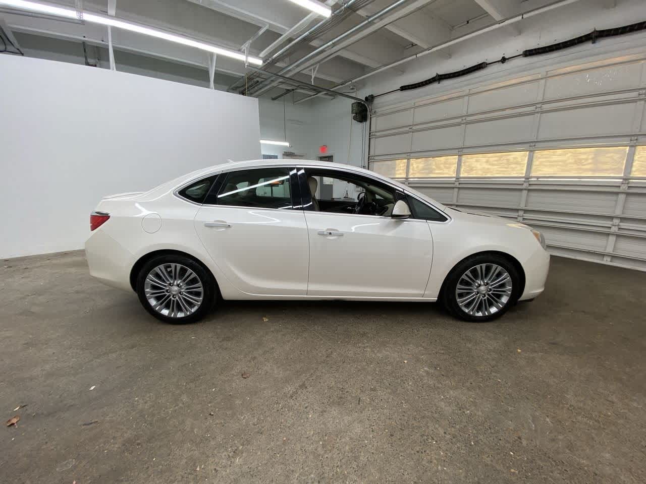 Thumbnail: 2012 Buick Verano - 7
