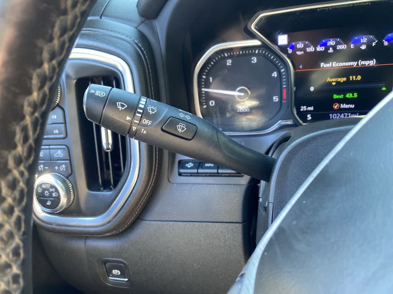 Thumbnail: 2022 GMC Sierra 3500 - 22