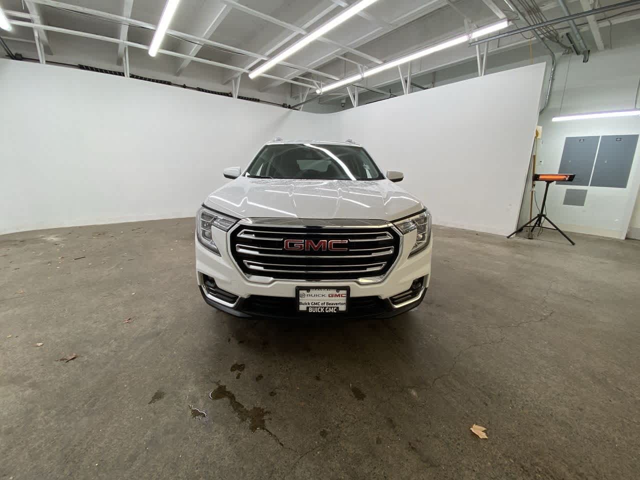 Thumbnail: 2023 GMC Terrain - 9