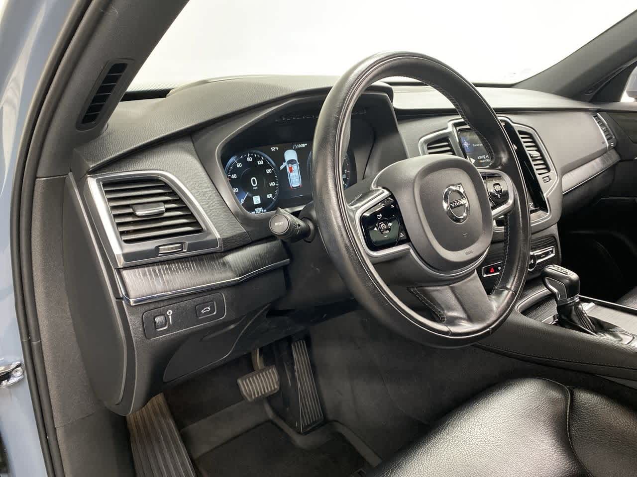 Thumbnail: 2020 Volvo XC90 - 2