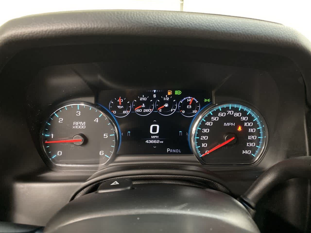 Thumbnail: 2018 GMC Yukon - 26