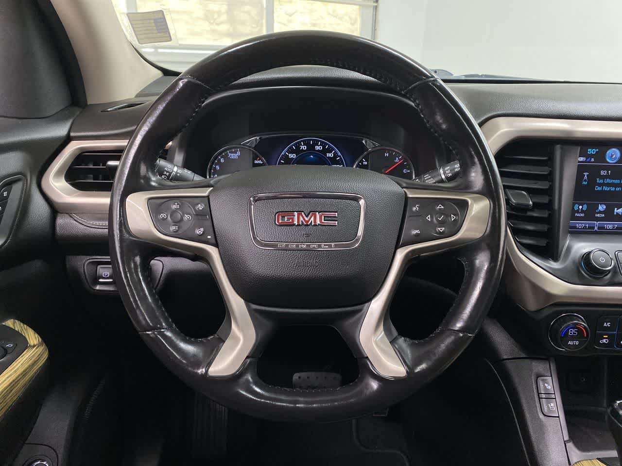 Thumbnail: 2018 GMC Acadia - 19