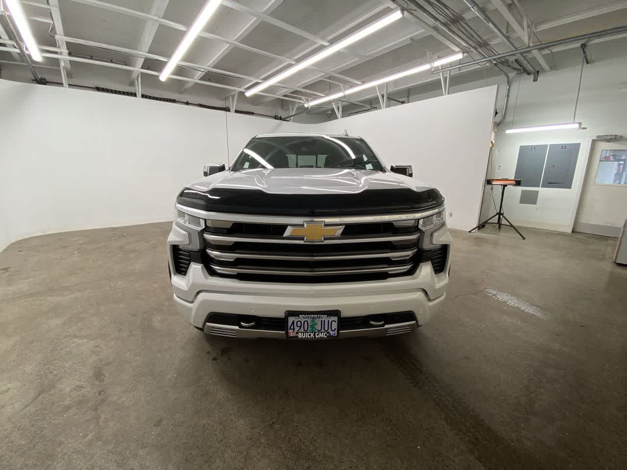 Thumbnail: 2024 Chevrolet Silverado 1500 - 9