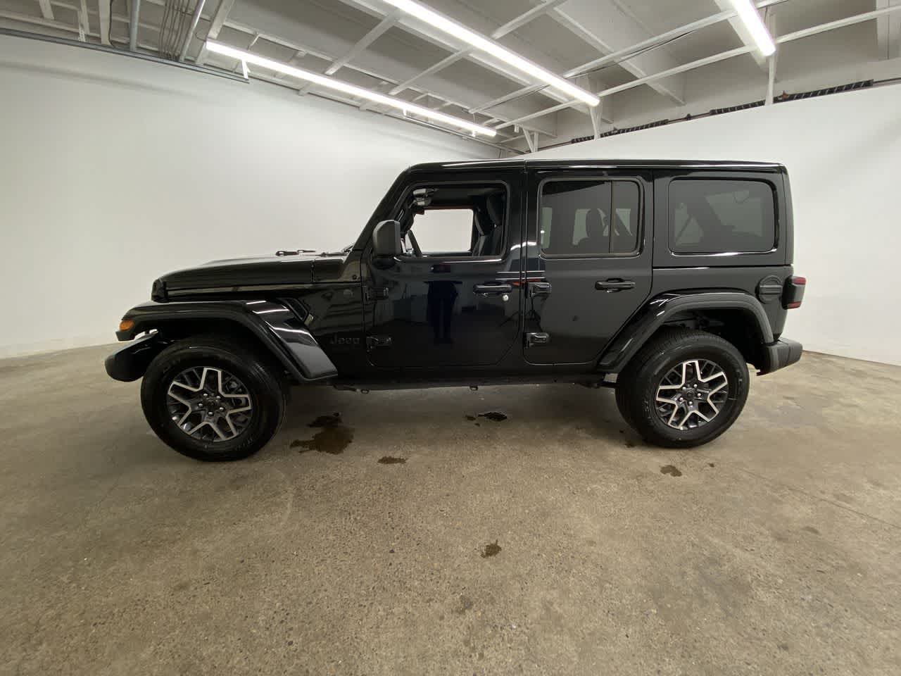 Thumbnail: 2025 Jeep Wrangler - 3