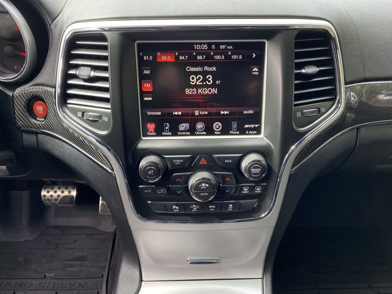 Thumbnail: 2015 Jeep Grand Cherokee - 24