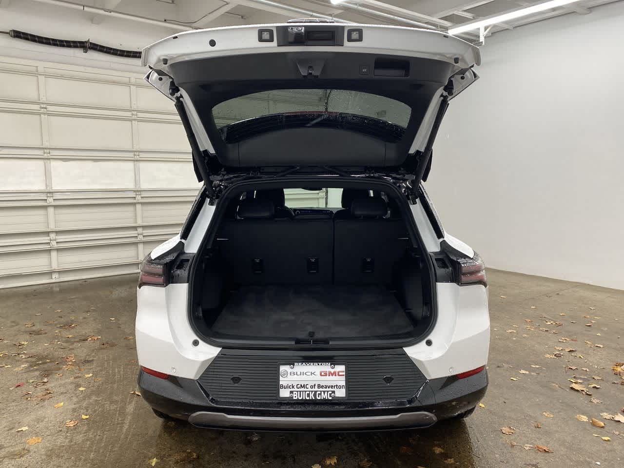 Thumbnail: 2025 Chevrolet Equinox - 28