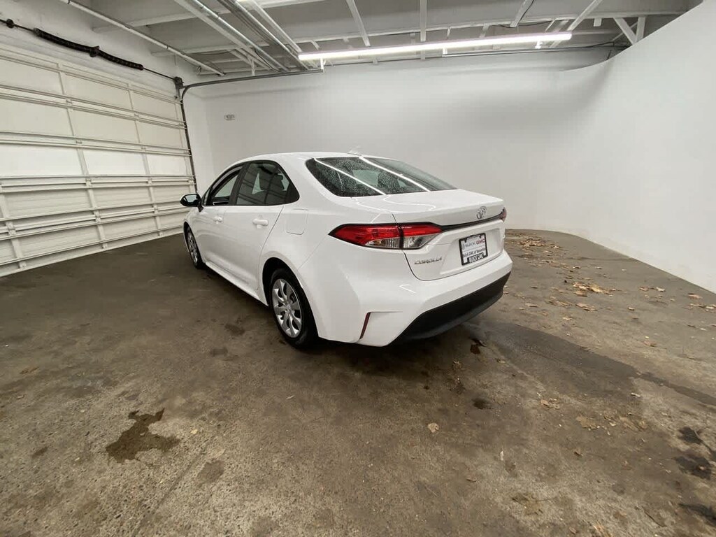 Used 2023 Toyota Corolla LE Sedan