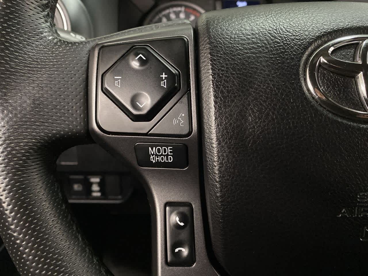 Thumbnail: 2021 Toyota Tacoma - 20