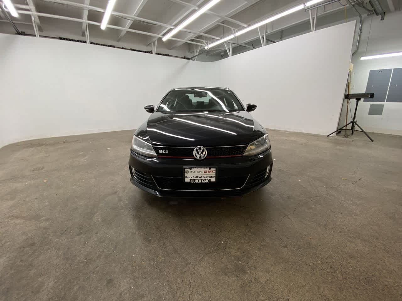 Thumbnail: 2015 Volkswagen Jetta - 9
