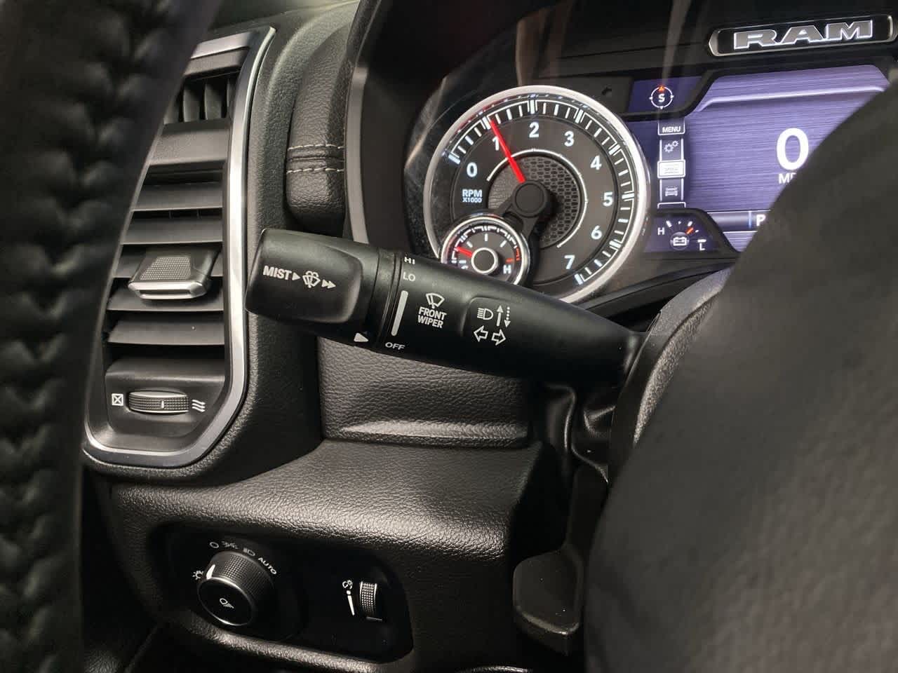 Thumbnail: 2024 RAM 1500 - 23