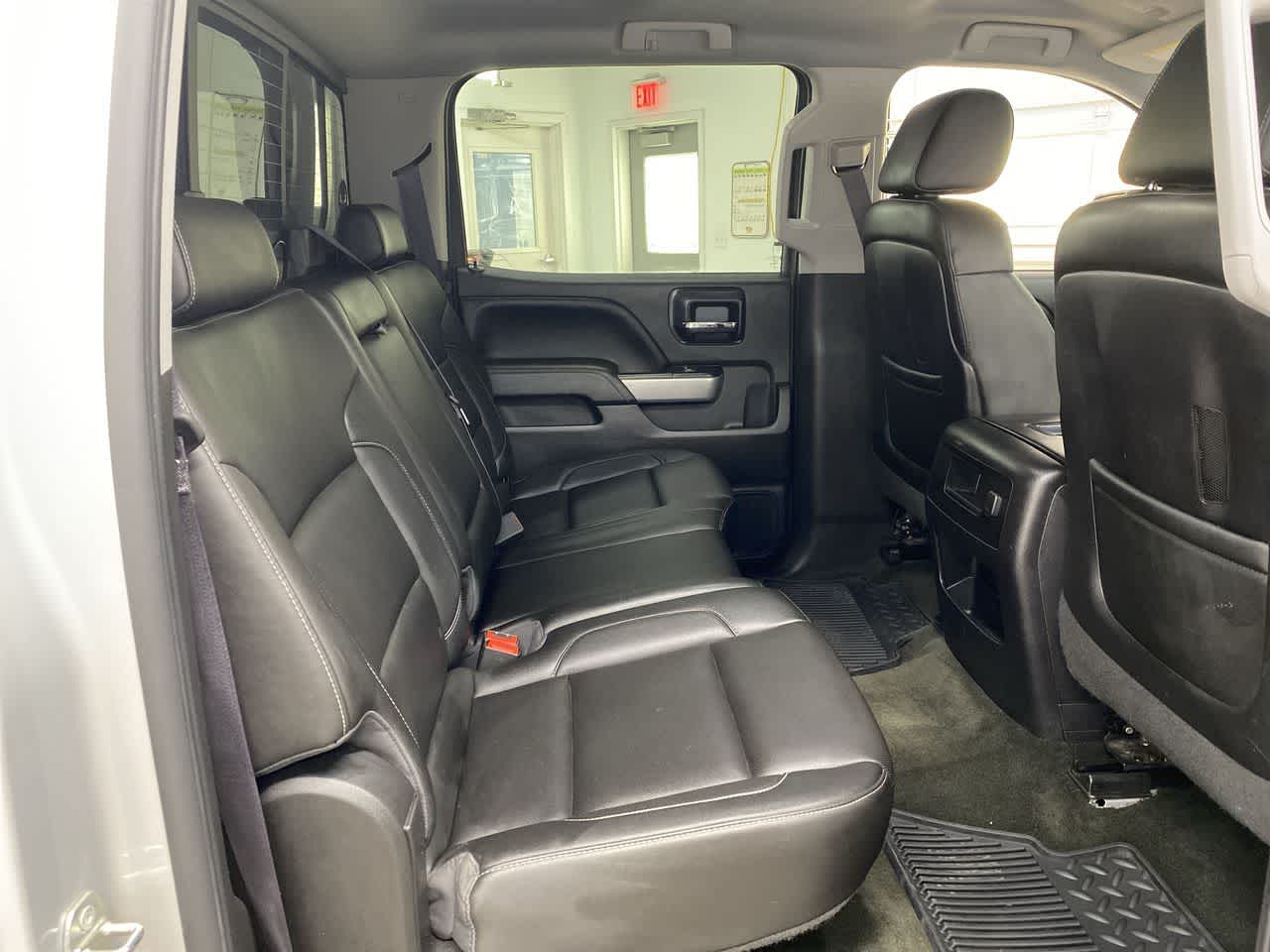 Thumbnail: 2015 Chevrolet Silverado 1500 - 17