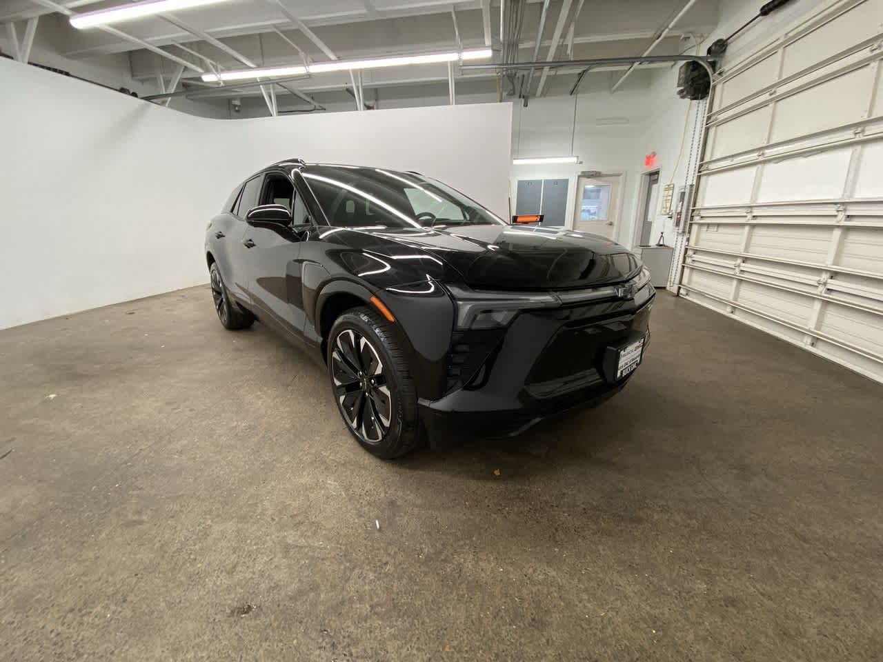 Thumbnail: 2024 Chevrolet Blazer EV - 8