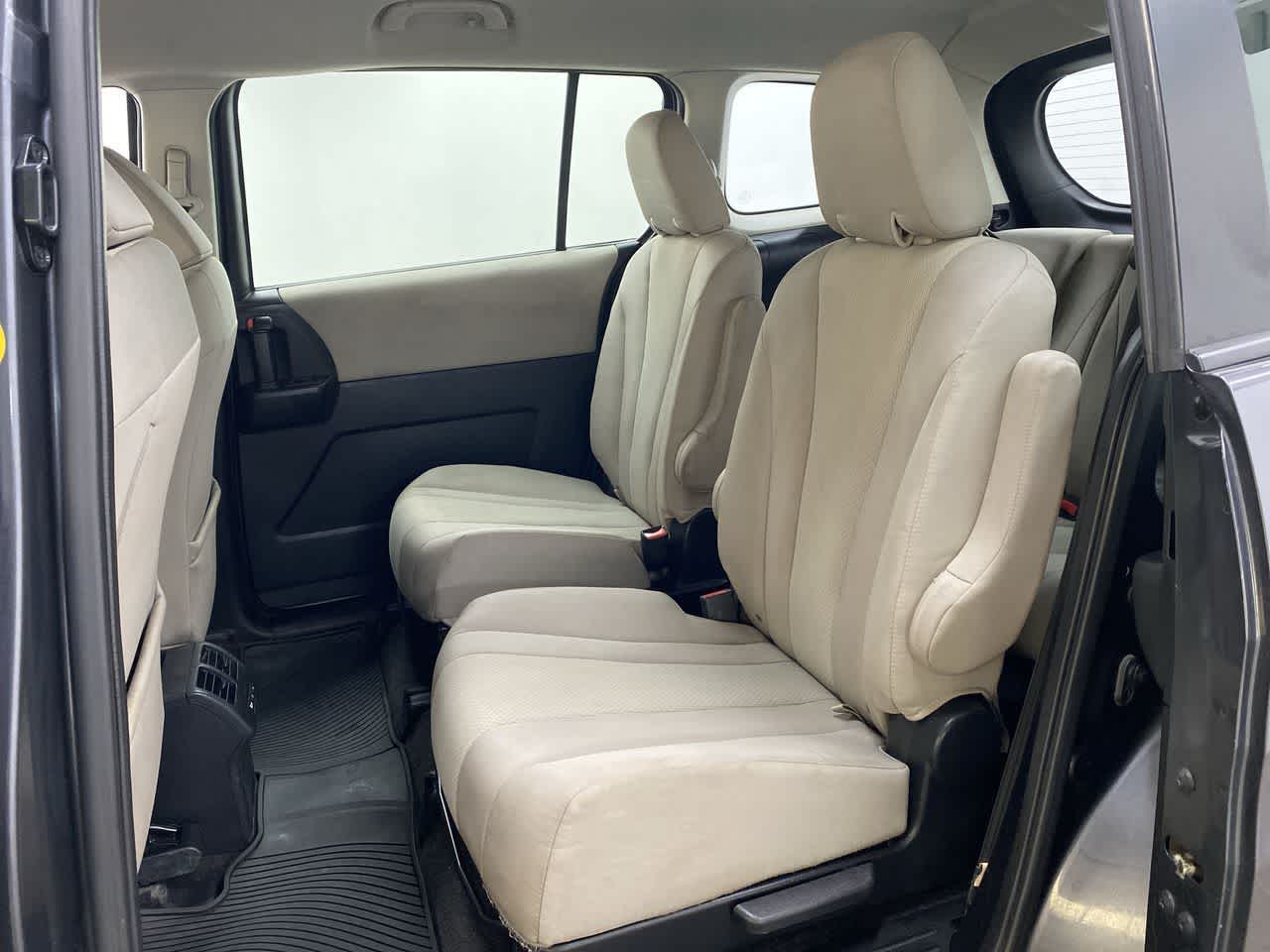 Thumbnail: 2014 Mazda Mazda5 - 17