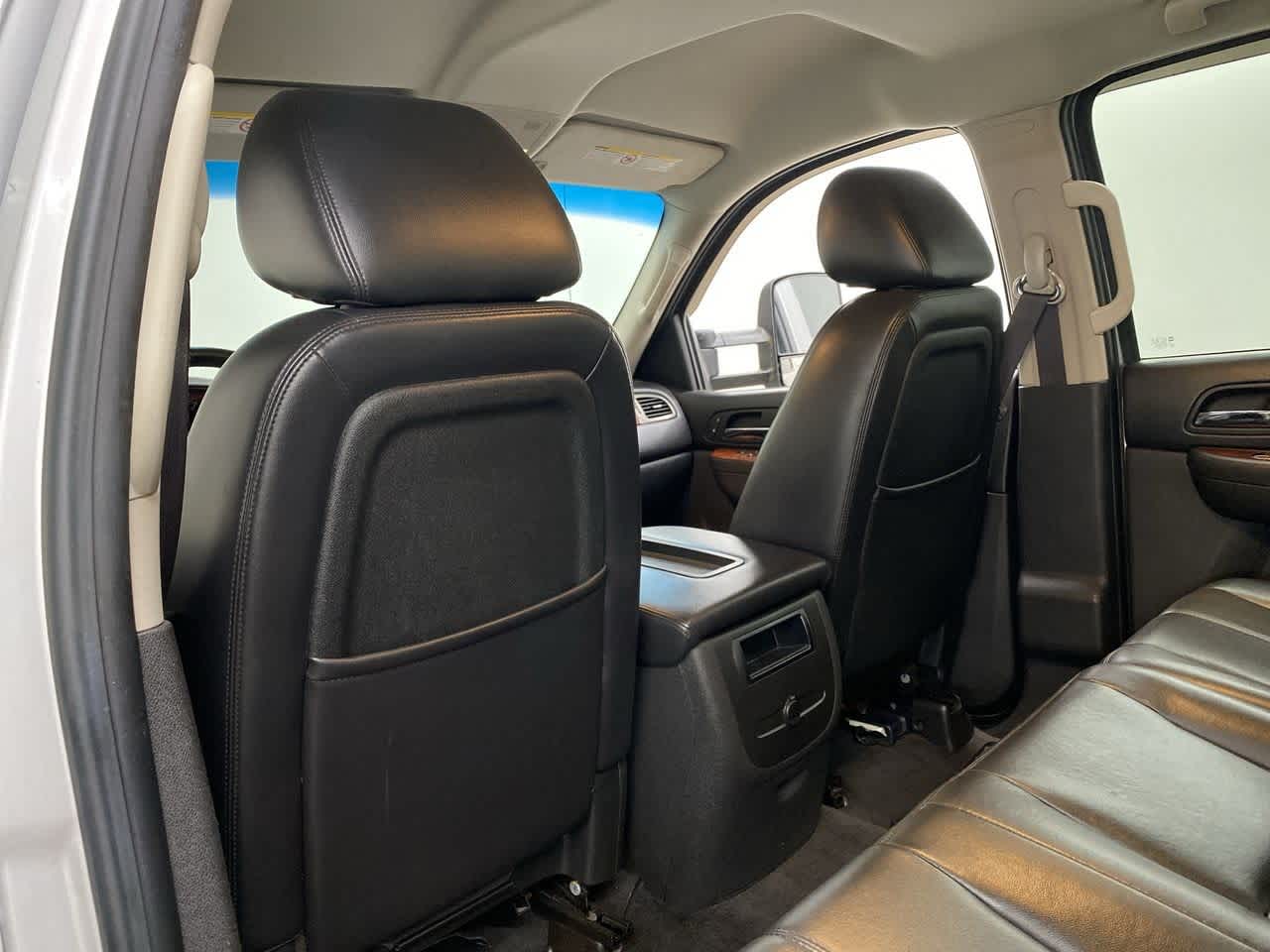 Thumbnail: 2010 GMC Sierra 2500 - 15