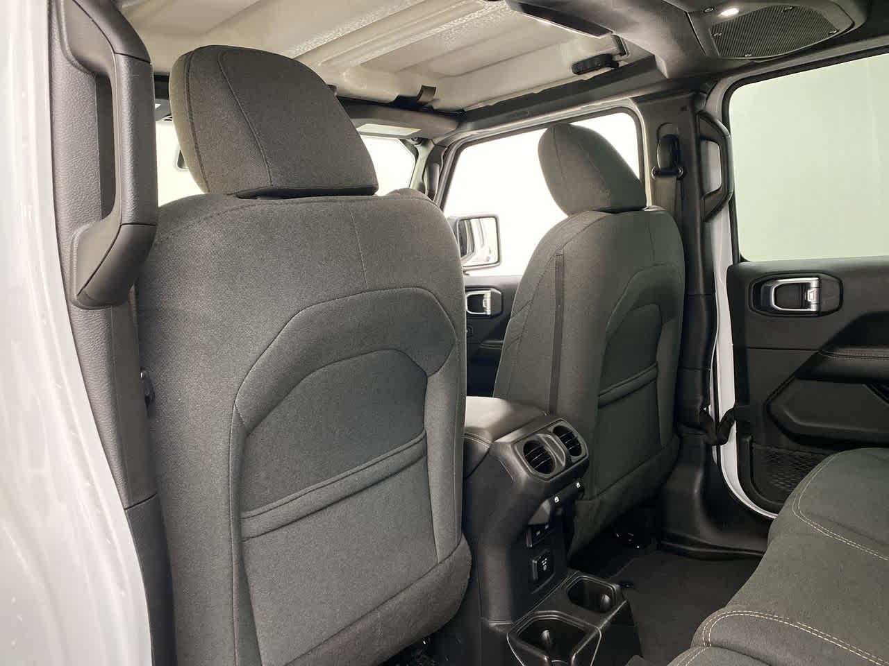 Thumbnail: 2025 Jeep Wrangler - 15