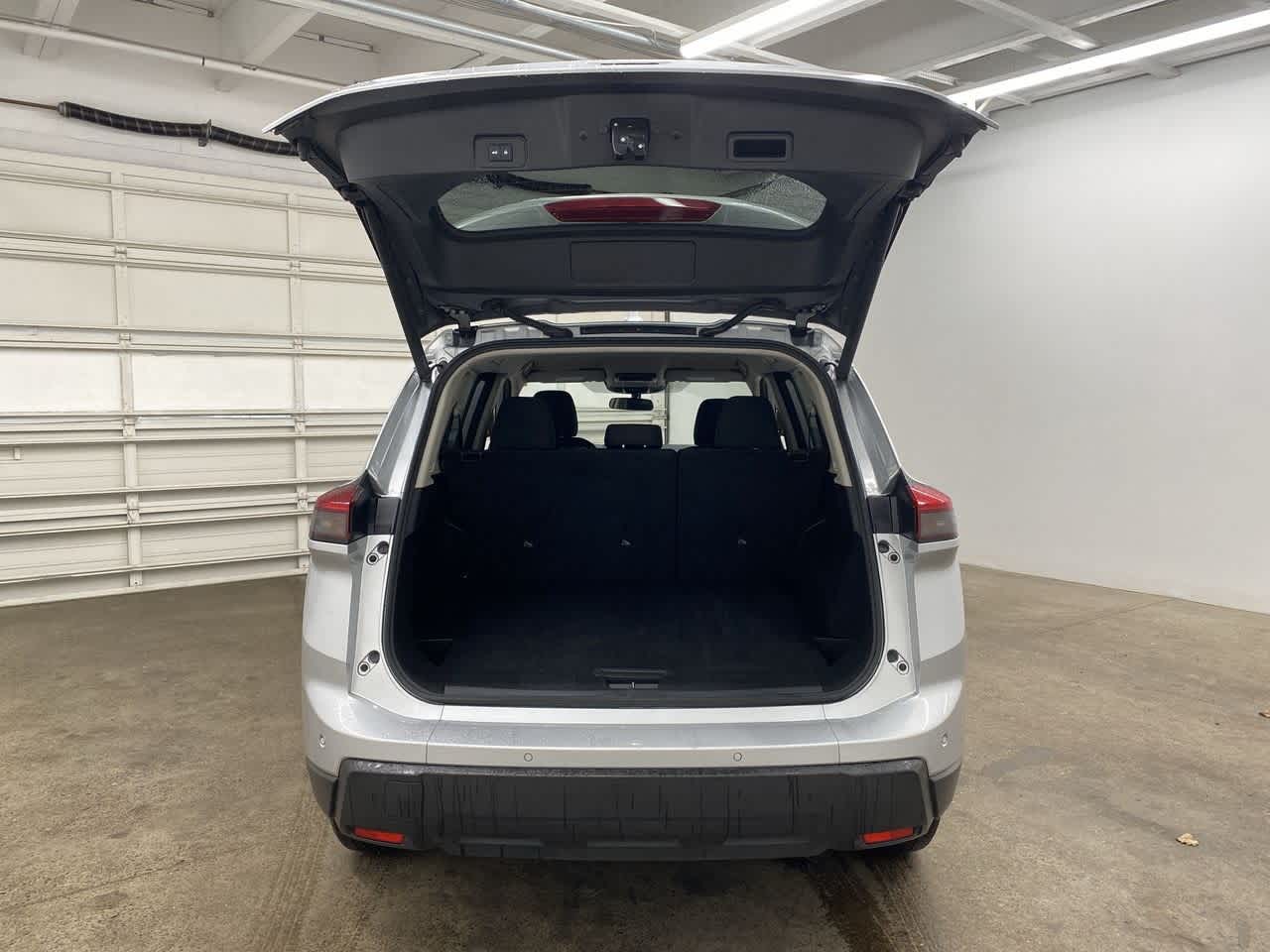 Thumbnail: 2025 Nissan Rogue - 29