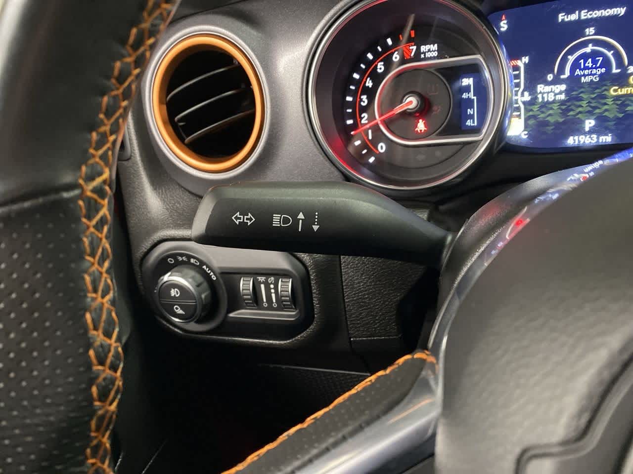 Thumbnail: 2022 Jeep Gladiator - 24