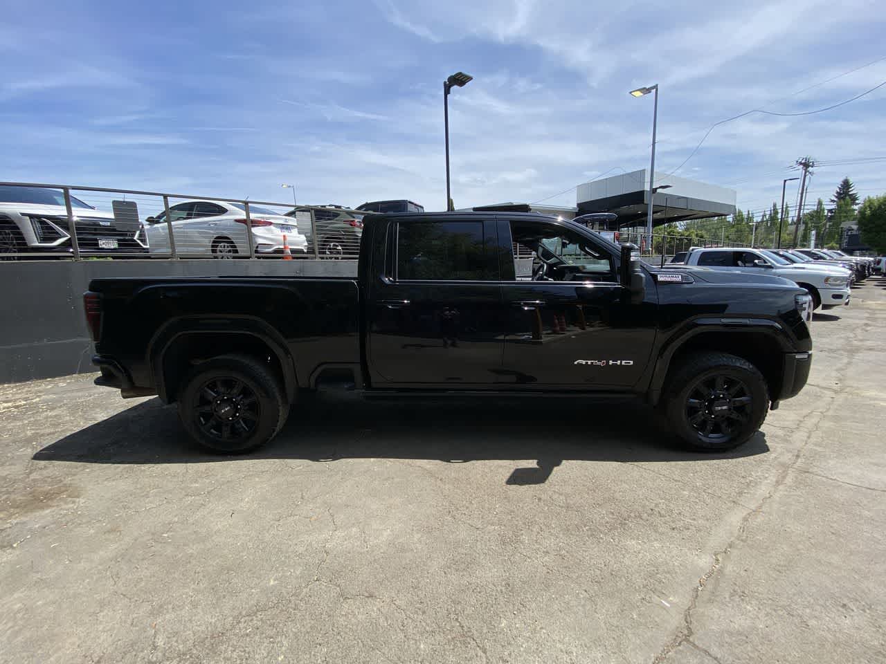 Thumbnail: 2024 GMC Sierra 2500 - 7