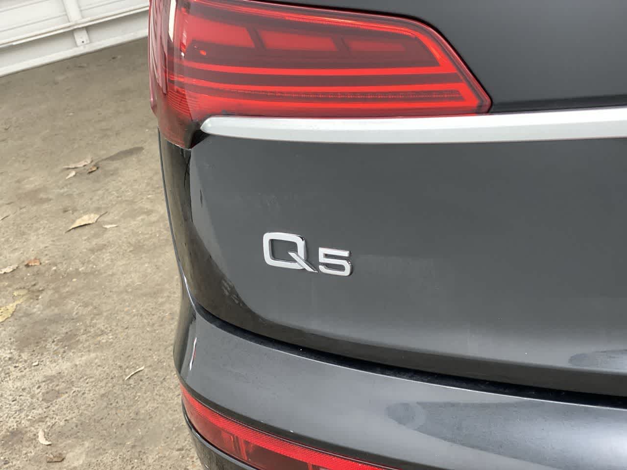 Thumbnail: 2021 Audi Q5 - 10