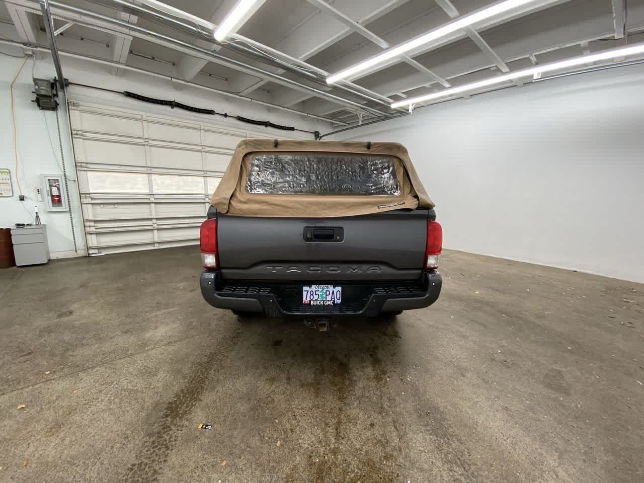 Thumbnail: 2017 Toyota Tacoma - 5