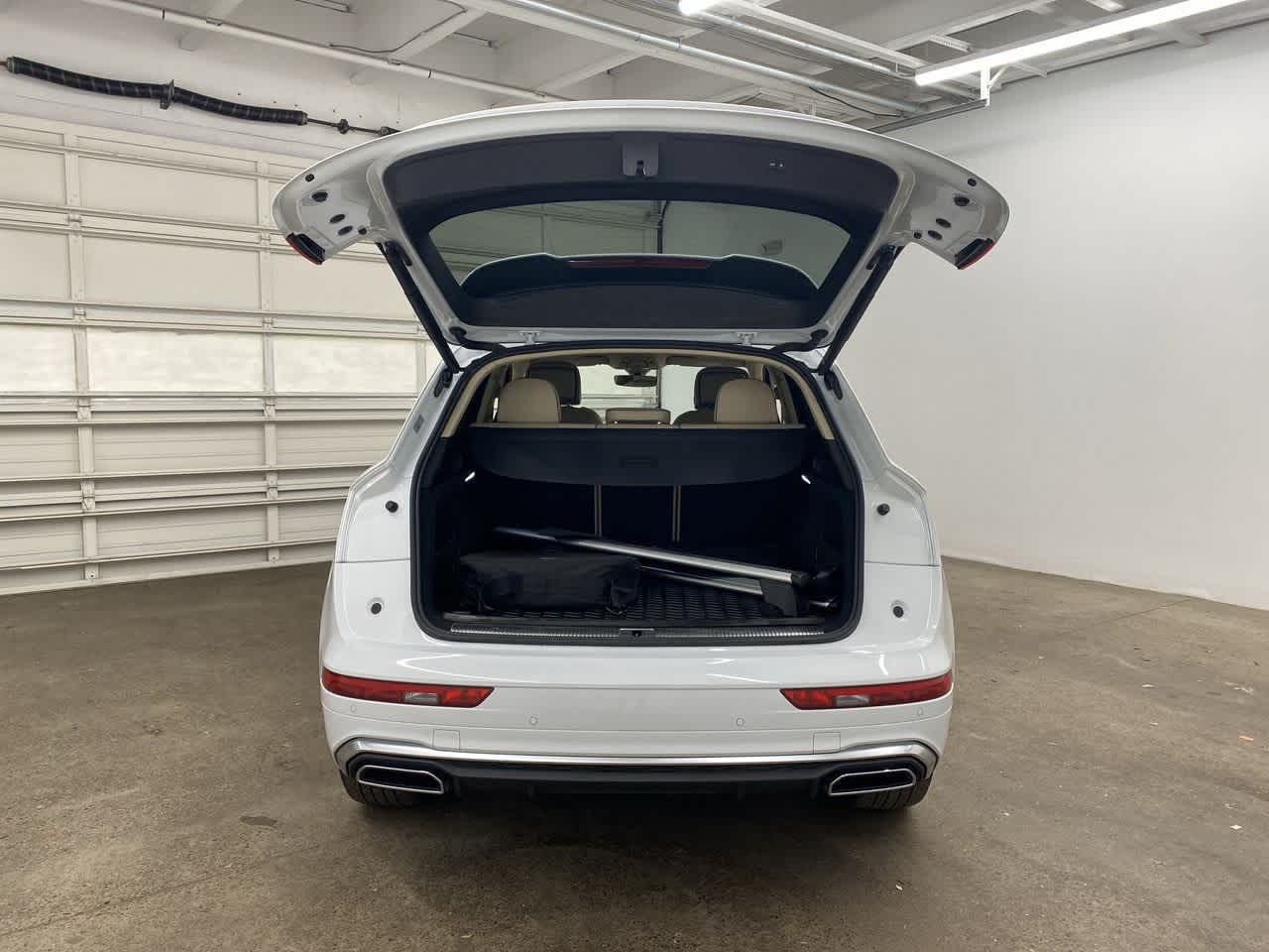 Thumbnail: 2022 Audi Q5 - 29