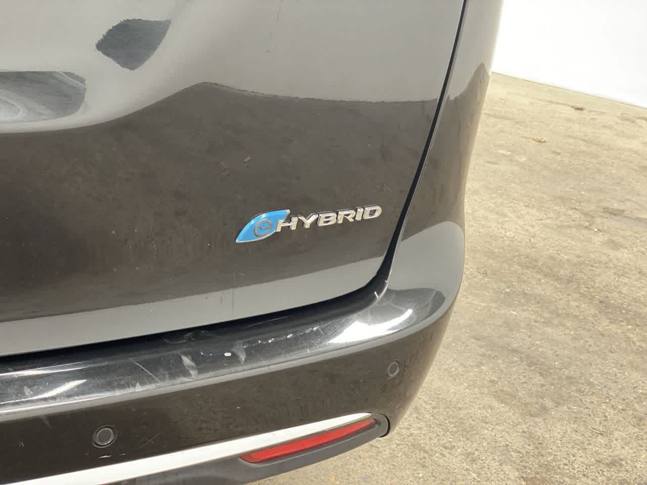 Thumbnail: 2024 Chrysler Pacifica - 11