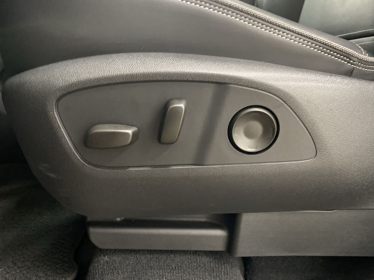 2024 GMC Sierra EV Denali 15