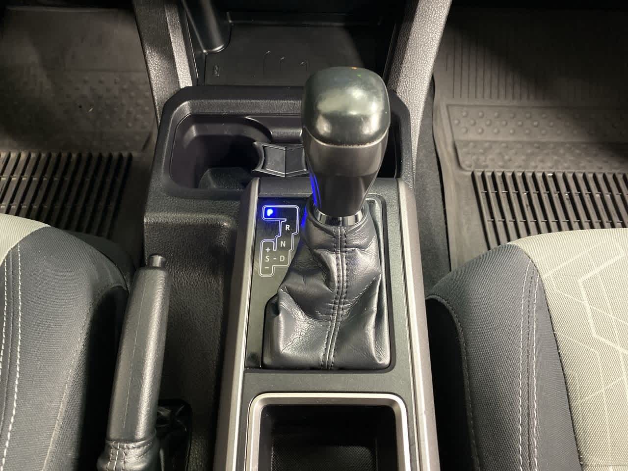 Thumbnail: 2023 Toyota Tacoma - 26