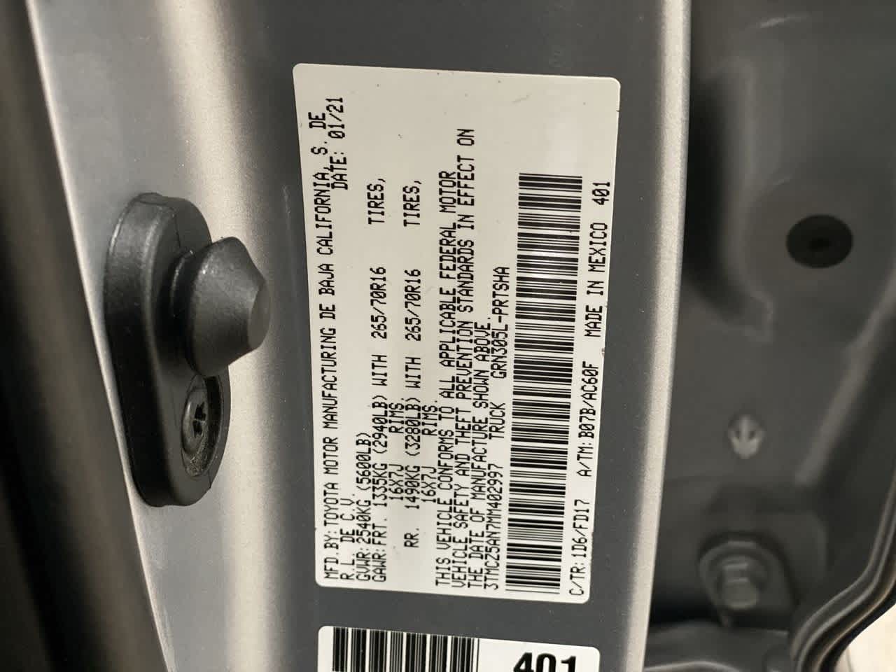 Thumbnail: 2021 Toyota Tacoma - 29