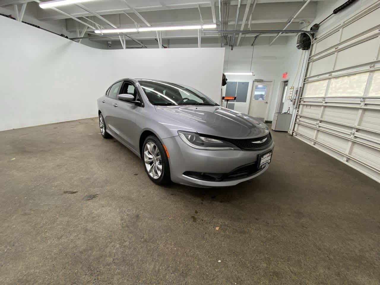 Thumbnail: 2015 Chrysler 200 - 8