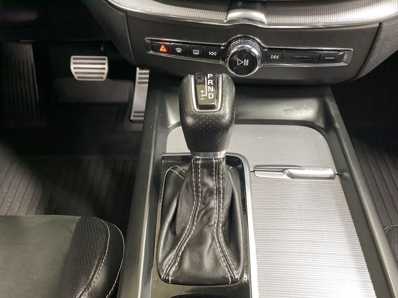 Thumbnail: 2019 Volvo XC60 - 28