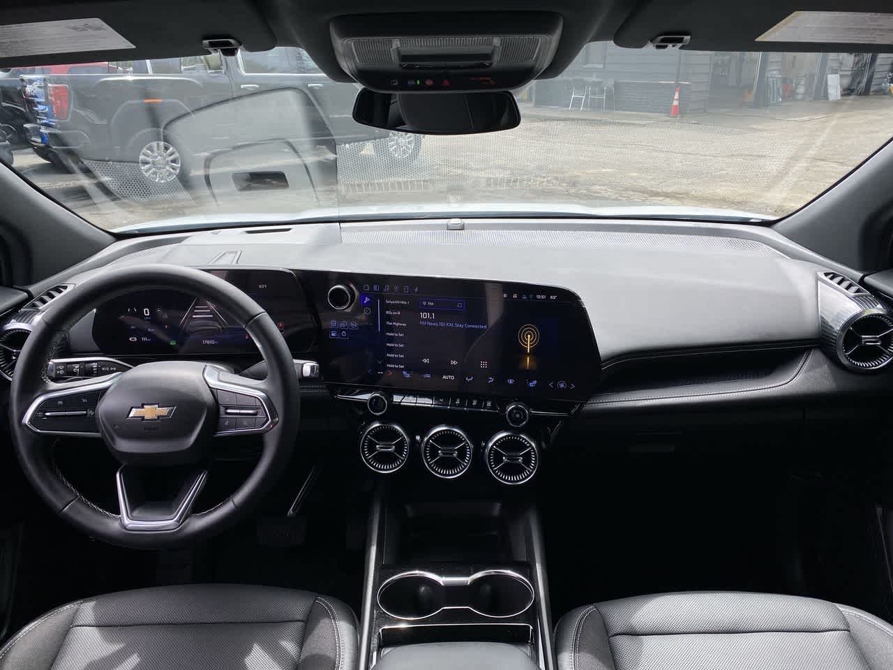 Thumbnail: 2024 Chevrolet Blazer EV - 13