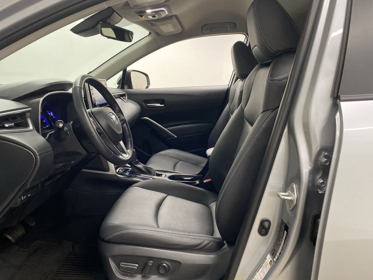 Thumbnail: 2022 Toyota Corolla Cross - 15