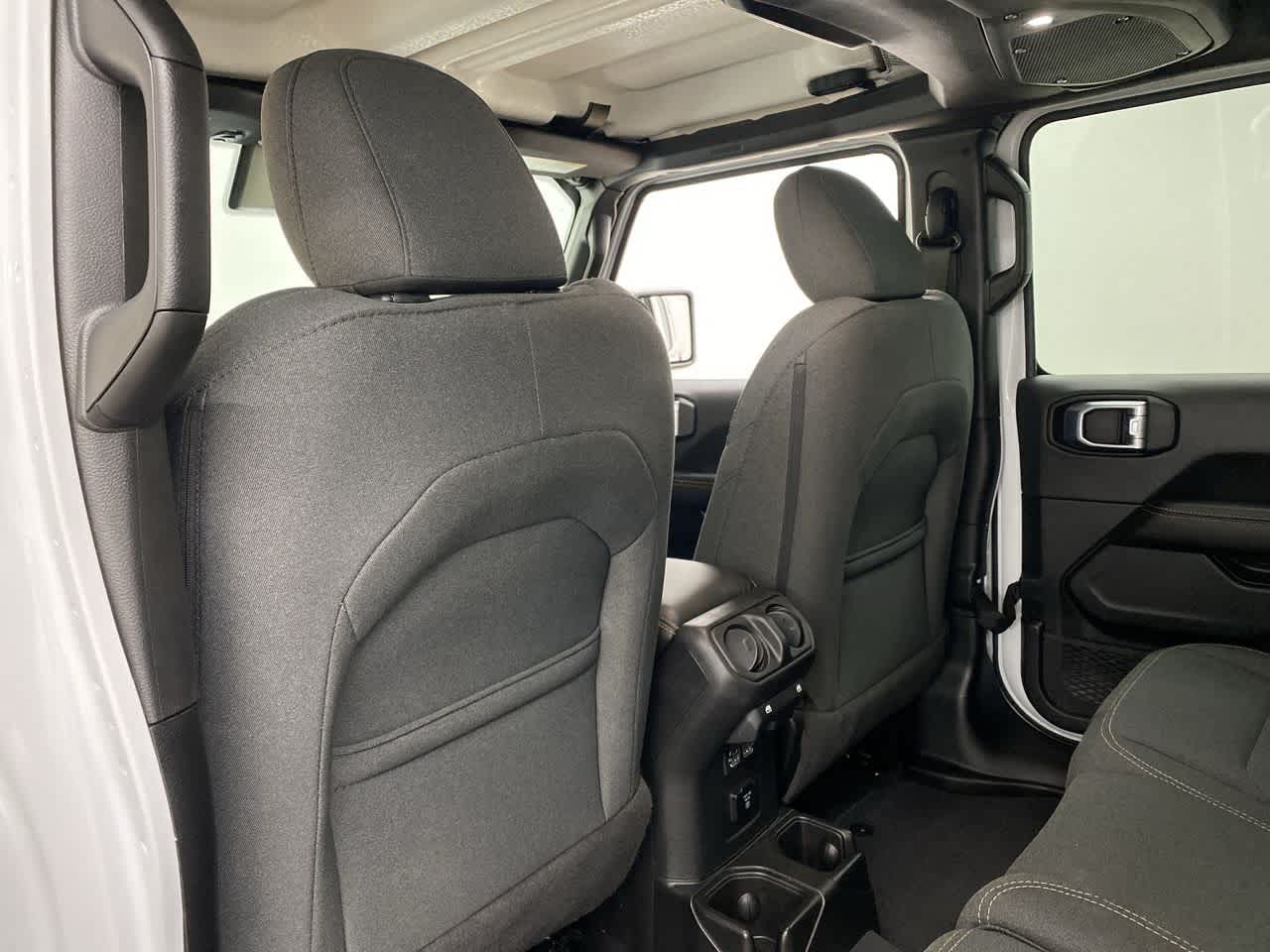 Thumbnail: 2025 Jeep Wrangler - 15