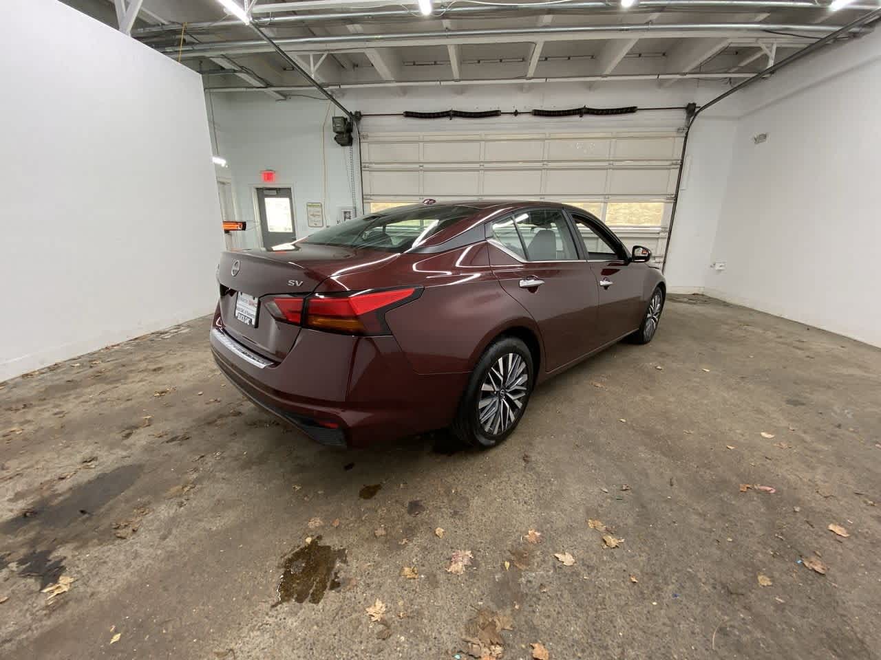 Thumbnail: 2023 Nissan Altima - 6