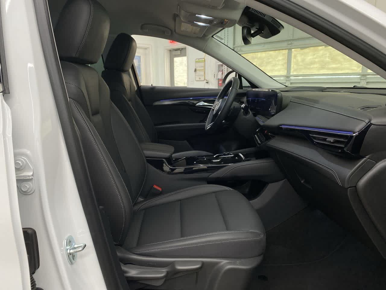 Thumbnail: 2025 Buick Envision - 19