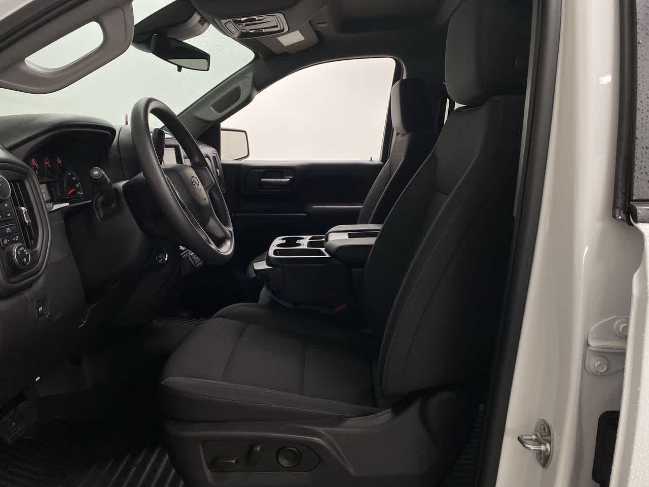 Thumbnail: 2025 Chevrolet Silverado 1500 - 13