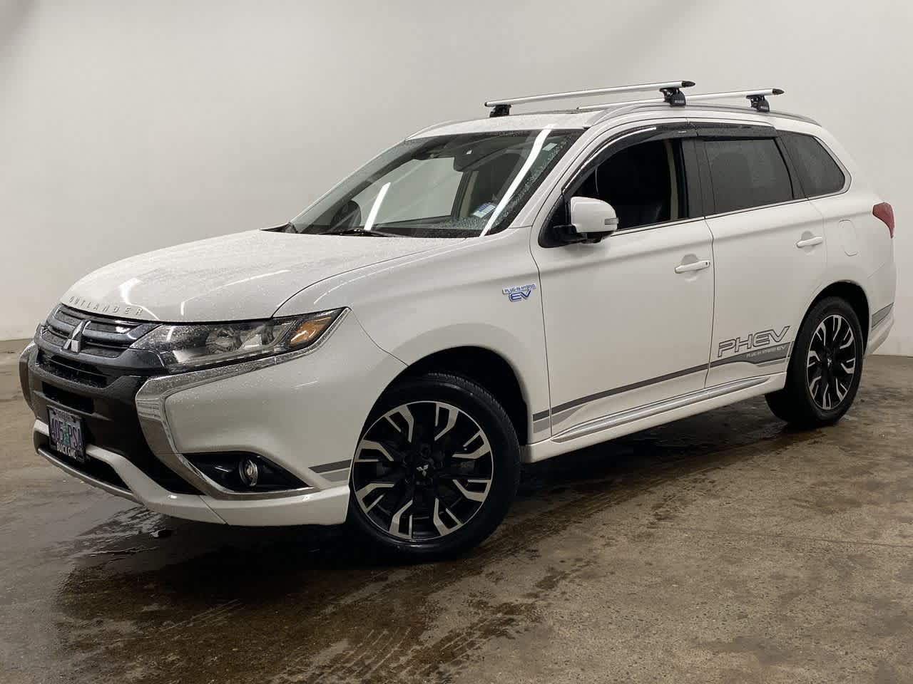 2018 Mitsubishi Outlander GT's photo