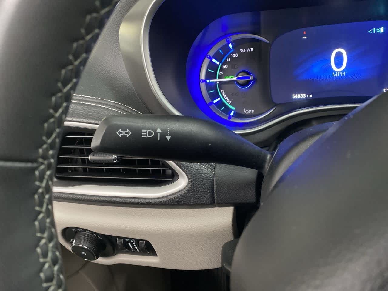 Thumbnail: 2024 Chrysler Pacifica - 24