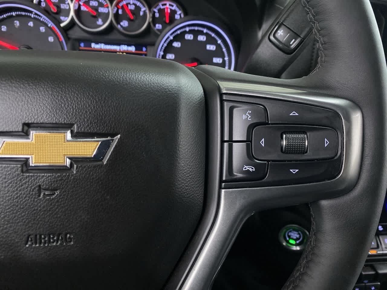 Thumbnail: 2020 Chevrolet Silverado 1500 - 21