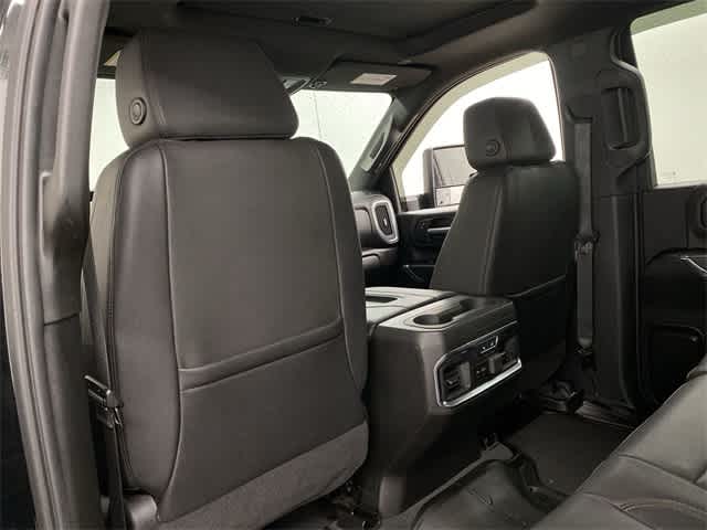 Thumbnail: 2022 GMC Sierra 3500 - 15