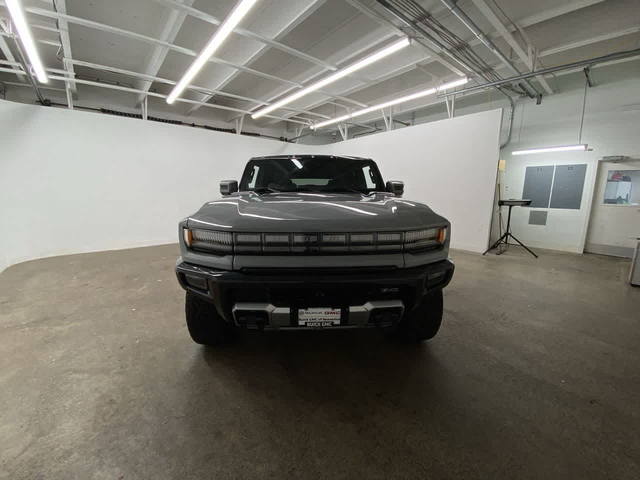 Thumbnail: 2024 GMC Hummer EV - 9