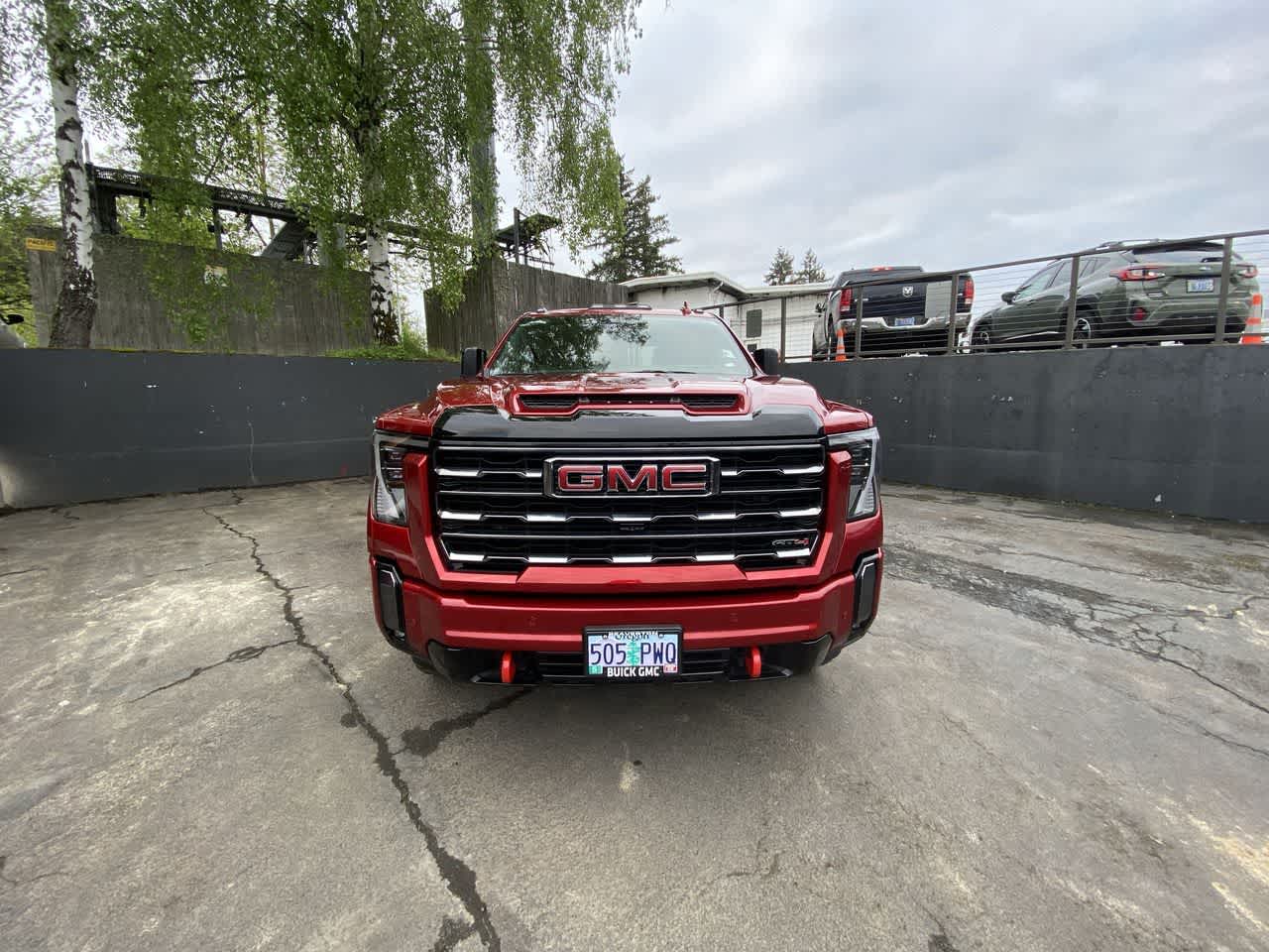 Thumbnail: 2024 GMC Sierra 2500 - 9