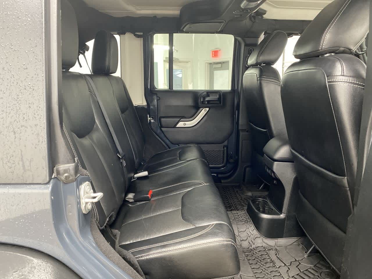 Thumbnail: 2017 Jeep Wrangler - 18