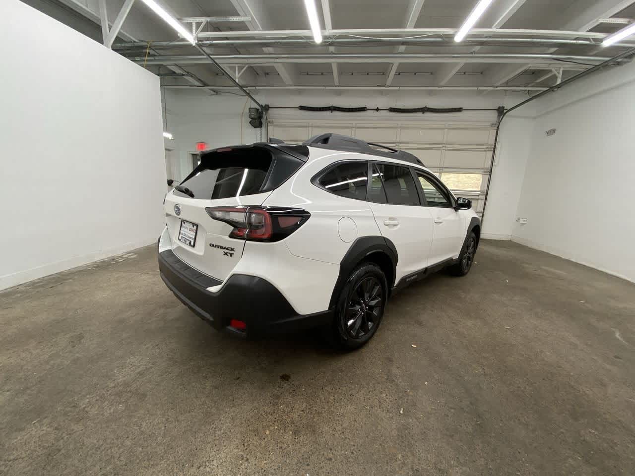 Thumbnail: 2025 Subaru Outback - 6