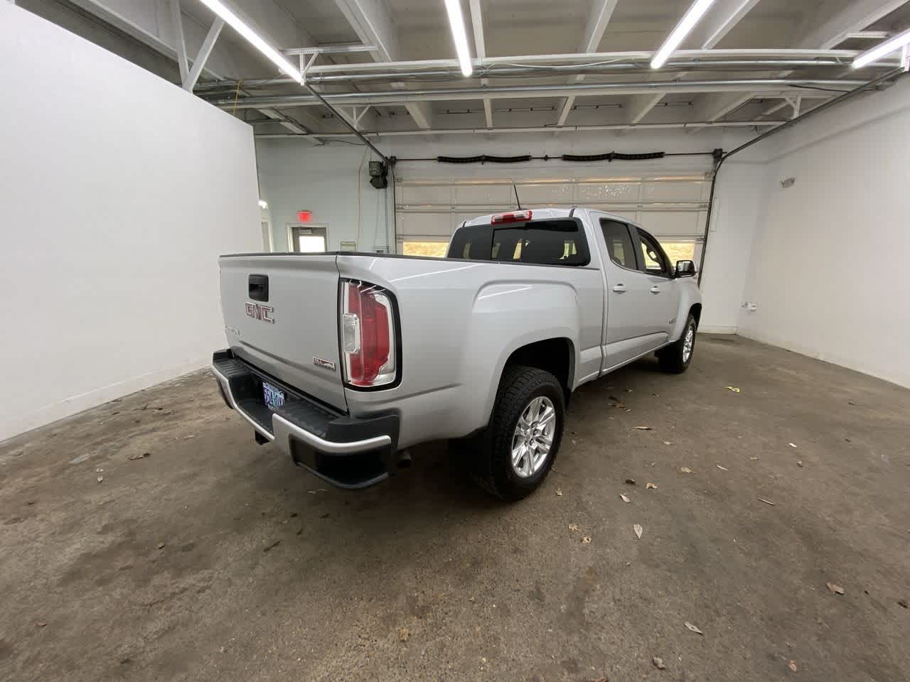 Thumbnail: 2017 GMC Canyon - 6