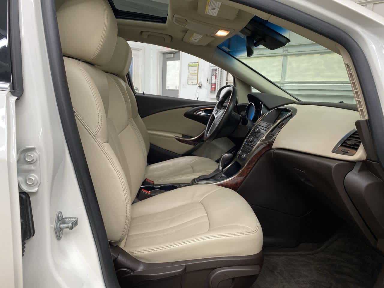 Thumbnail: 2012 Buick Verano - 21